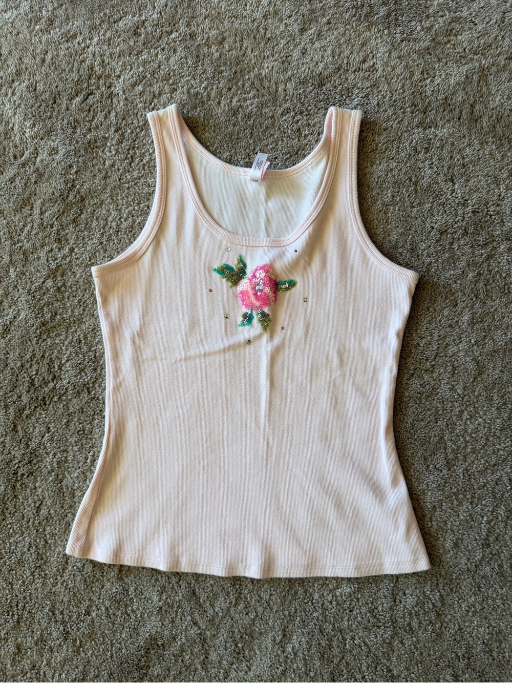 Victorias Secret Women’s Large Light Pink Ribbed Tank Top w Floral RoseApplique